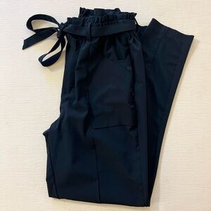 Modern Ambition Pants - Women’s Small Black - Athleisure Joggers